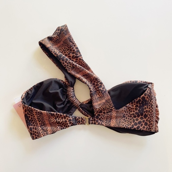 Revolve Boabab Nala Asymmetrical Animal Print Bikini Top - M - Picture 3 of 5